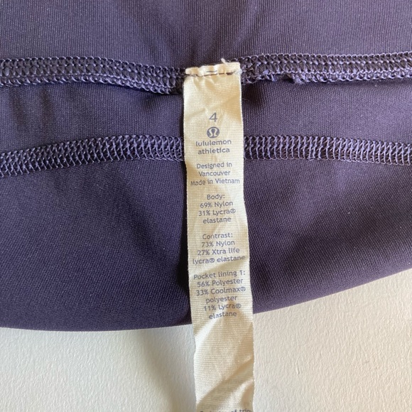 Lululemon Dark Purple Mid Rise Leggings size 4 - Picture 8 of 8
